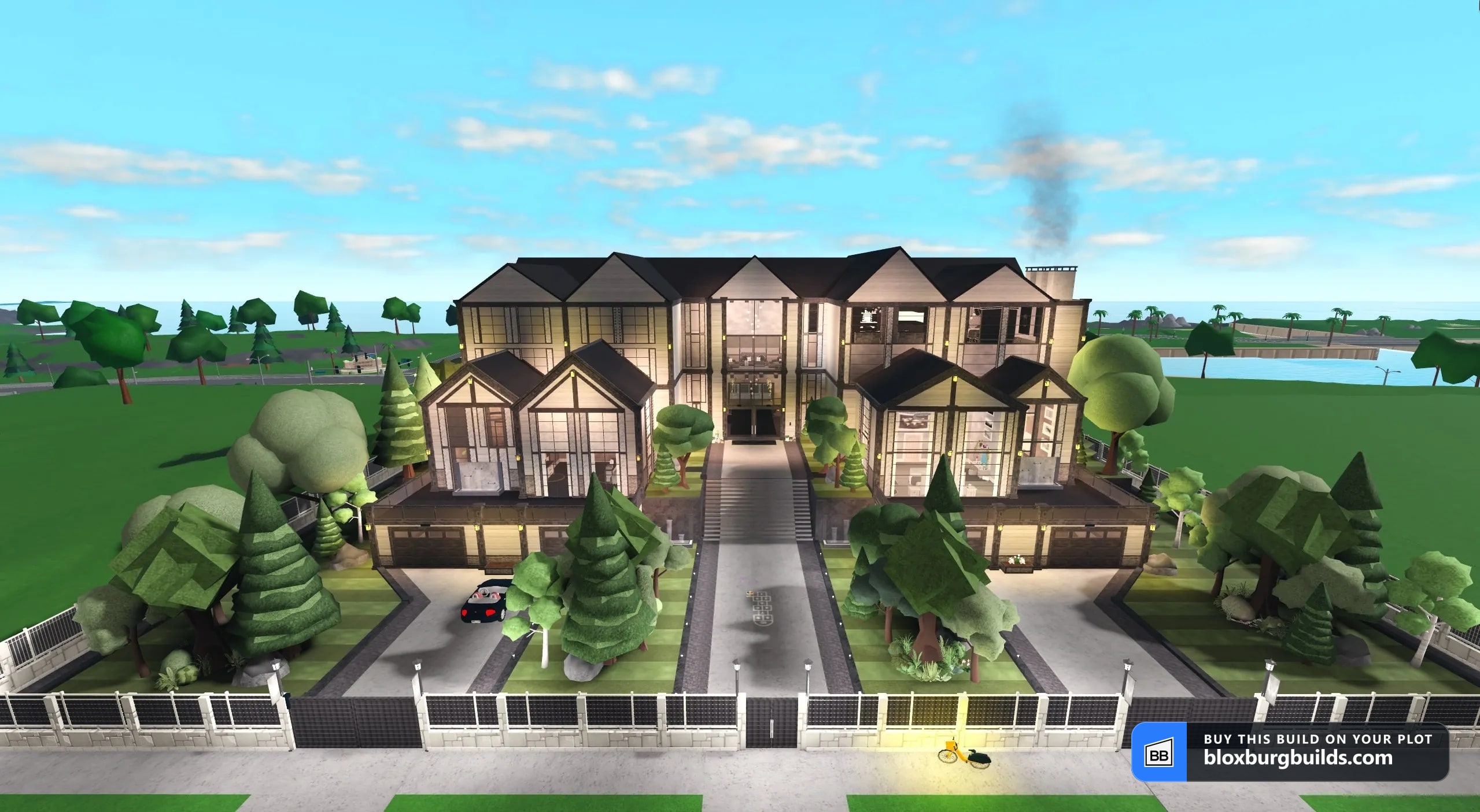 Bloxburg mansion - Ravenscourt Grand Mansion, view 1
